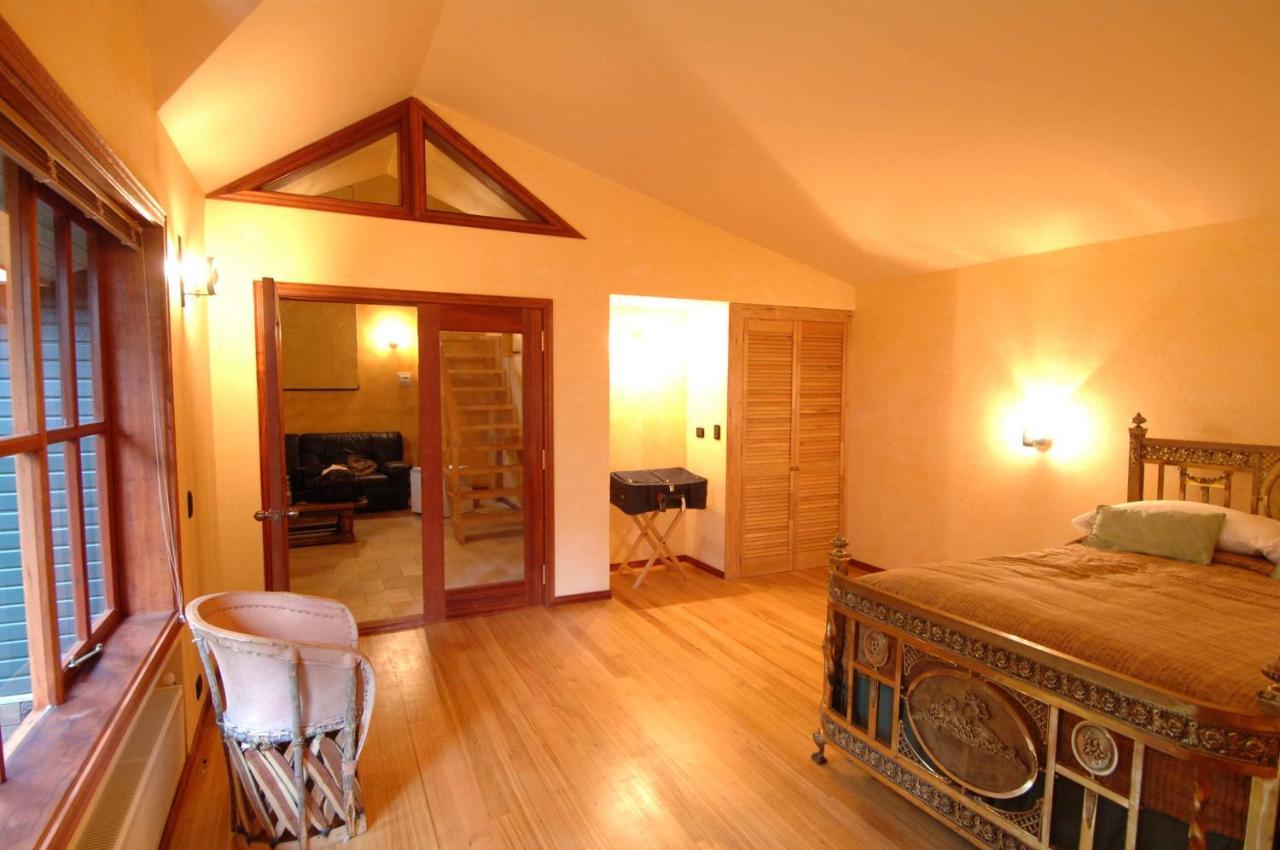 Yan Kee Way Lodge Bungalow Пуэрто-Варас Экстерьер фото