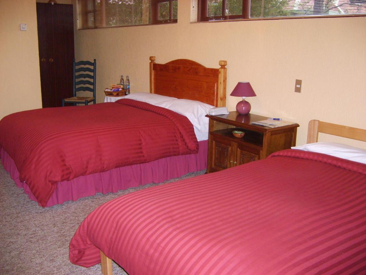 Yan Kee Way Lodge Bungalow Пуэрто-Варас Экстерьер фото